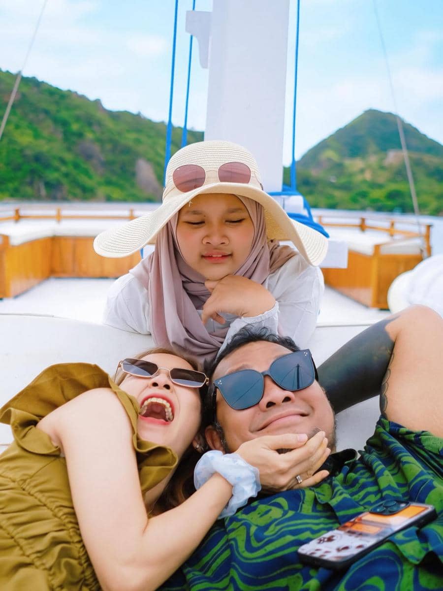 Virgoun ajak Starla, putrinya dengan Inara, saat bulan madu bersama Lindi