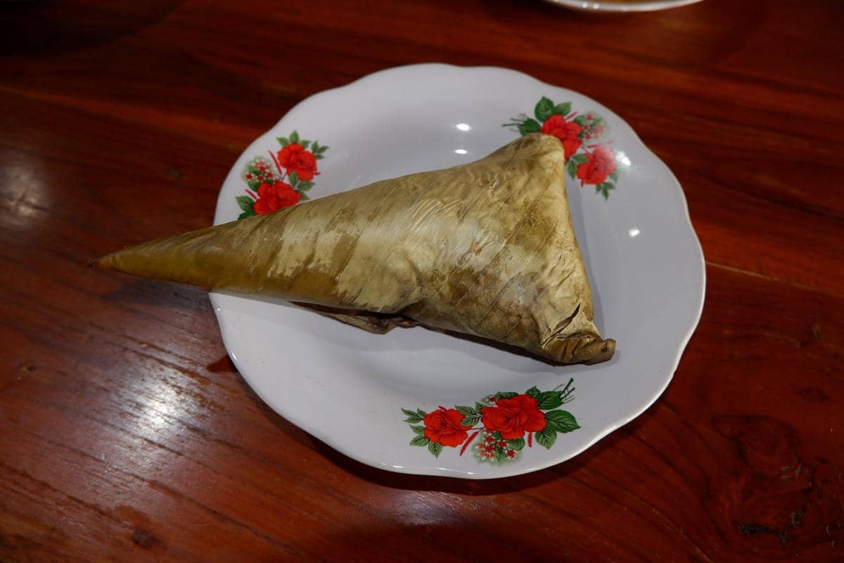 ilustrasi lontong tuyuhan 