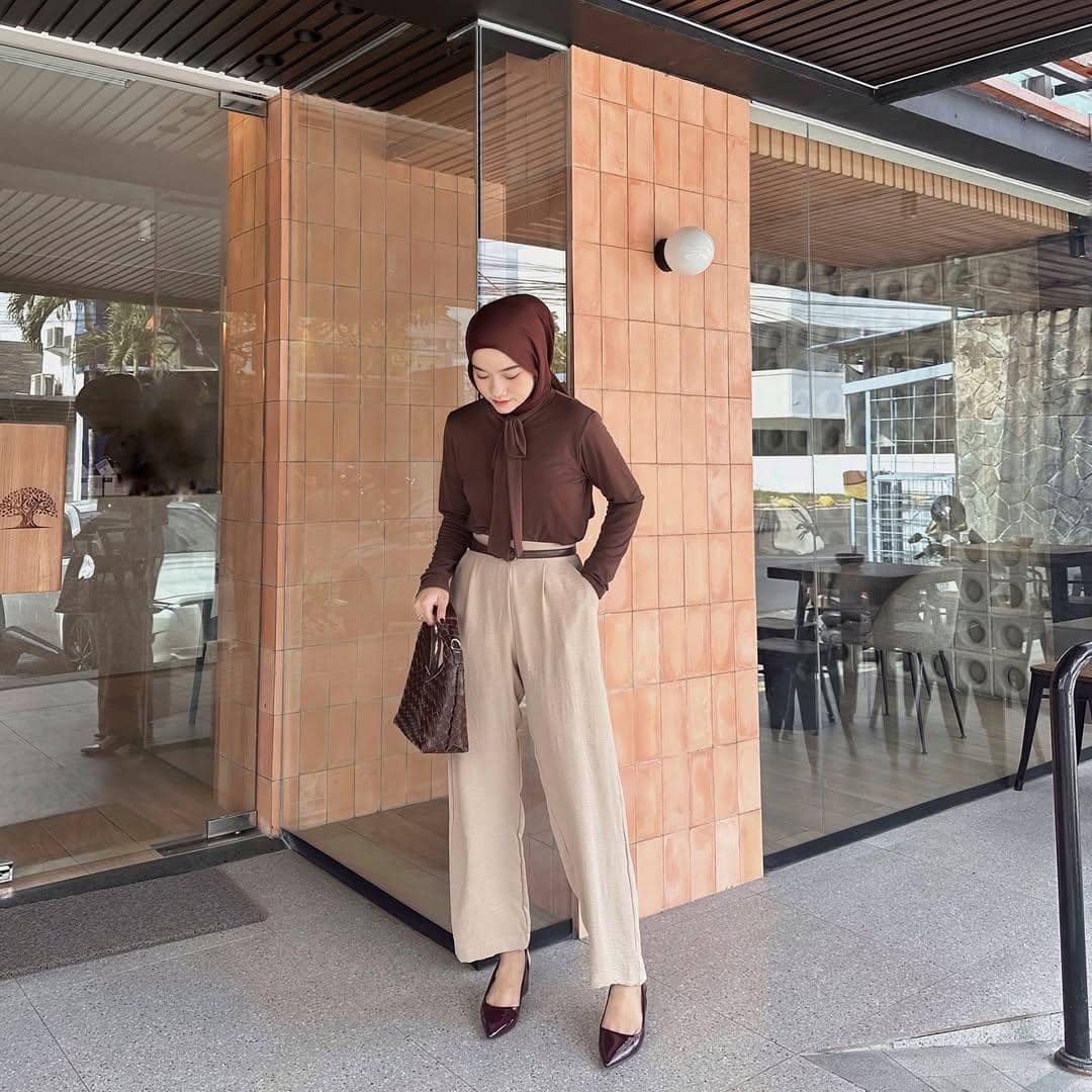 OOTD Hijab ke Kantor ala Melvin Maylani
