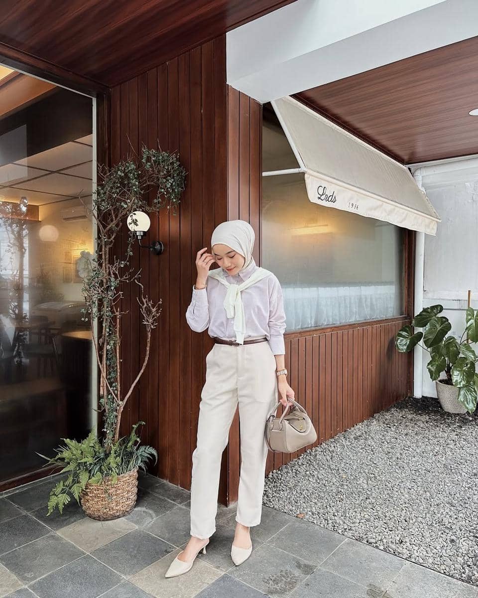 OOTD Hijab ke Kantor ala Melvin Maylani