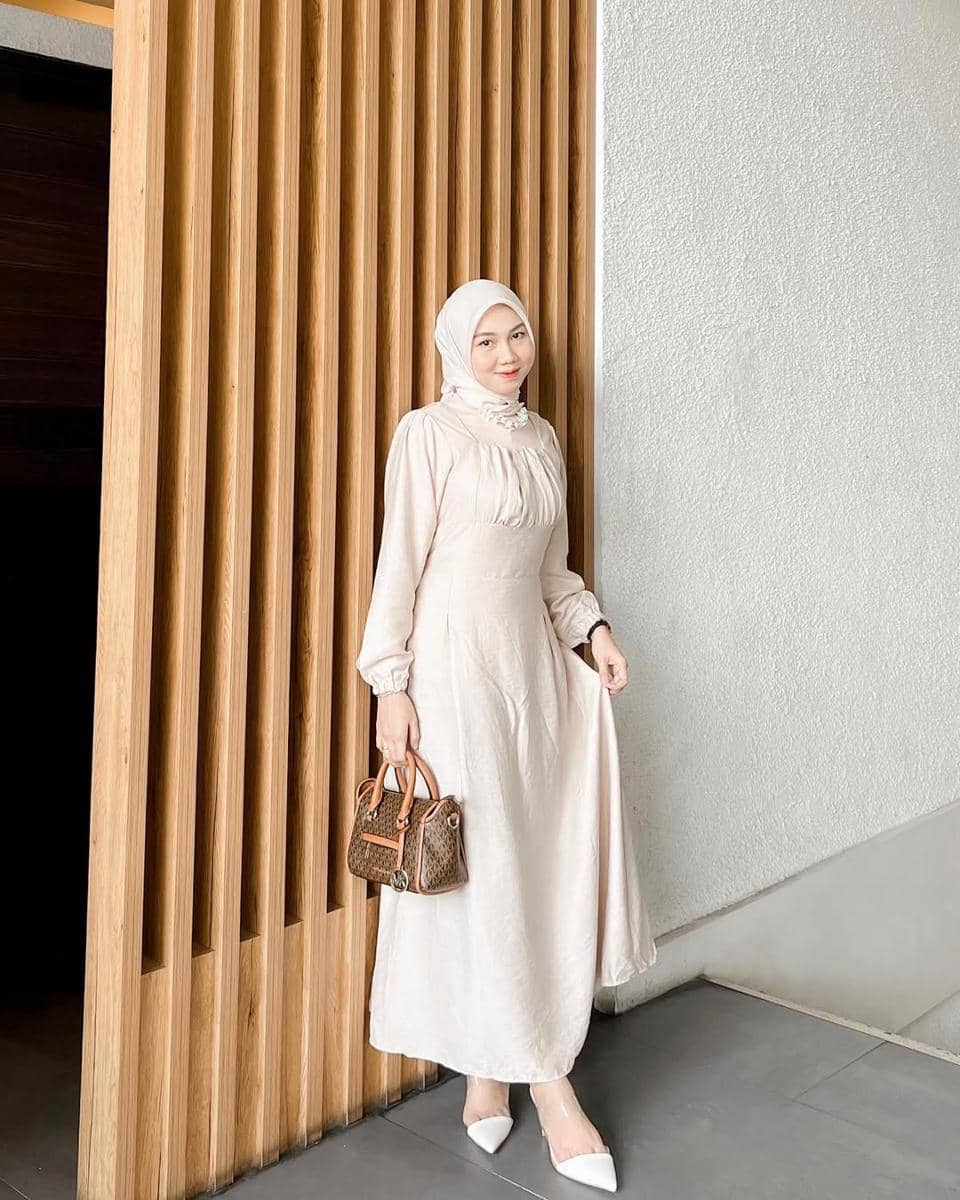 OOTD Lebaran Nuansa Earth Tone