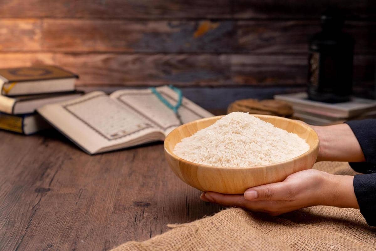 Muzakki Adalah Orang Wajib Zakat, Ini Makna dan Keutamaannya