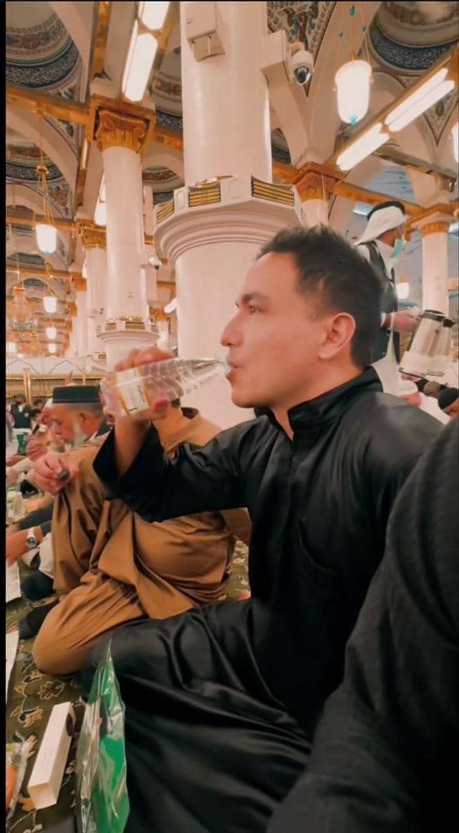 Hamish Daud saat buka bersama di Raudhah.