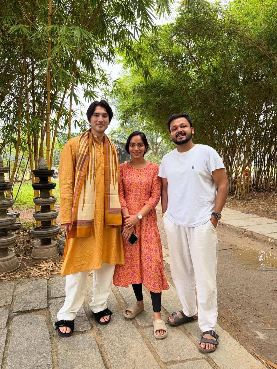 Raline Shah berkeliling Coimbatore, India