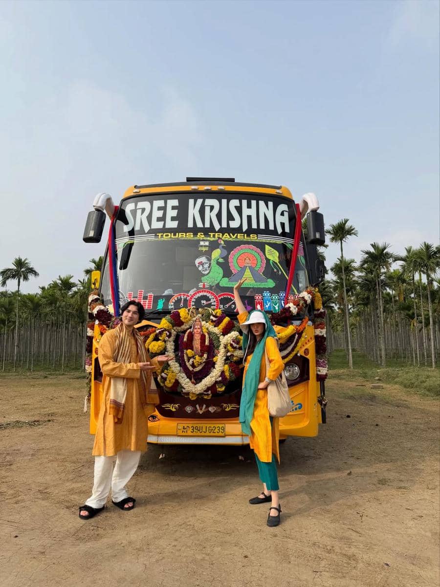 Raline Shah berkeliling Coimbatore, India