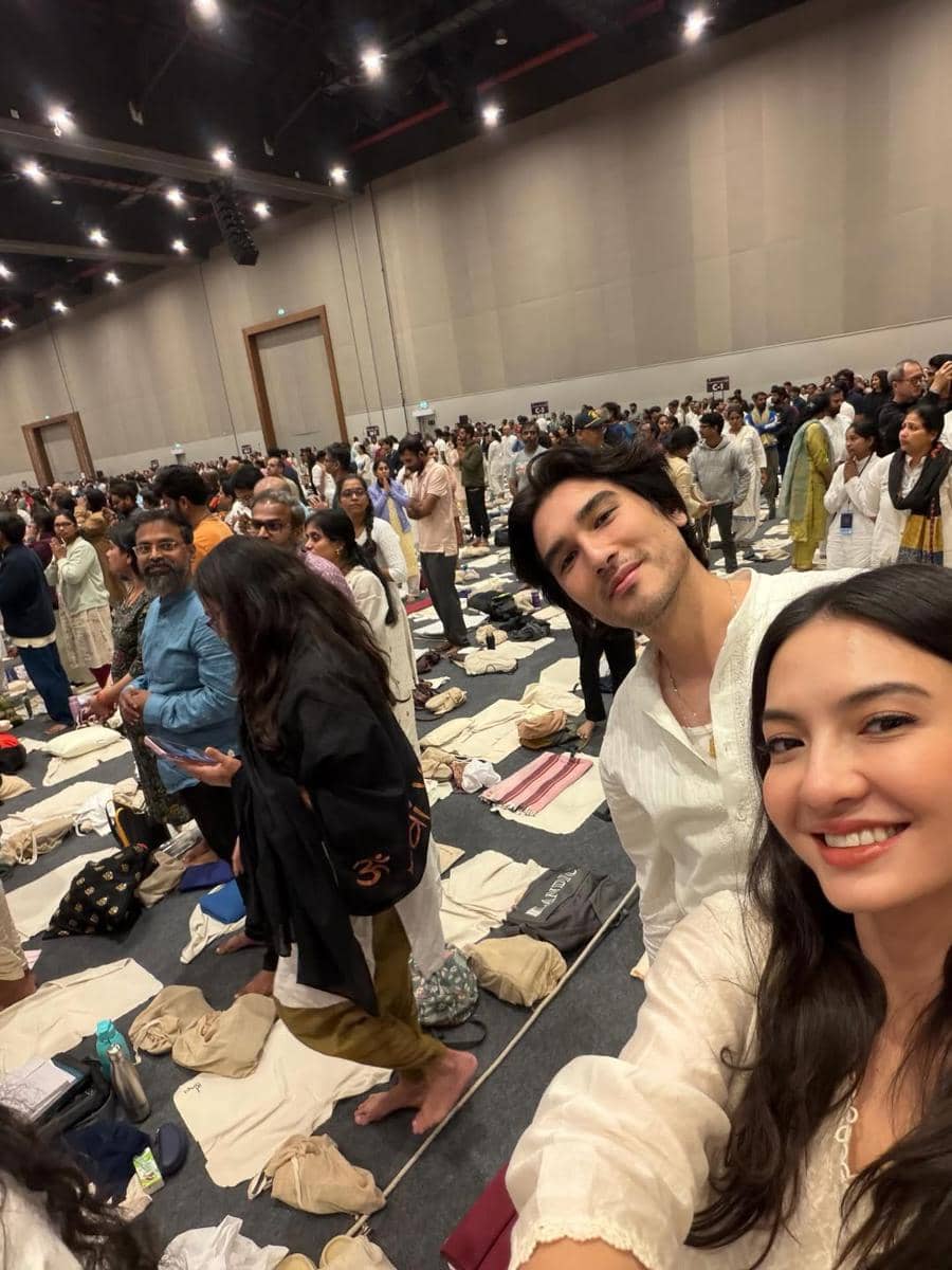 Raline Shah berkeliling Coimbatore, India