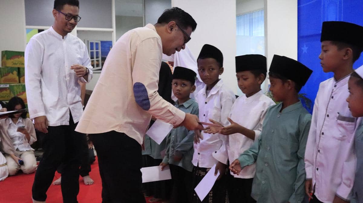 Khataman Qur’an dan Santunan Anak Yatim Warnai Ramadan di BRI Kendal