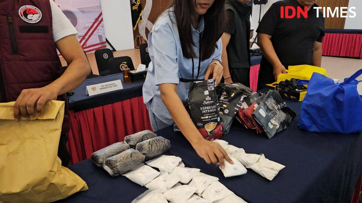 Bea Cukai Soetta bongkar sindikat pengiriman narkotika dalam bungkus kopi 