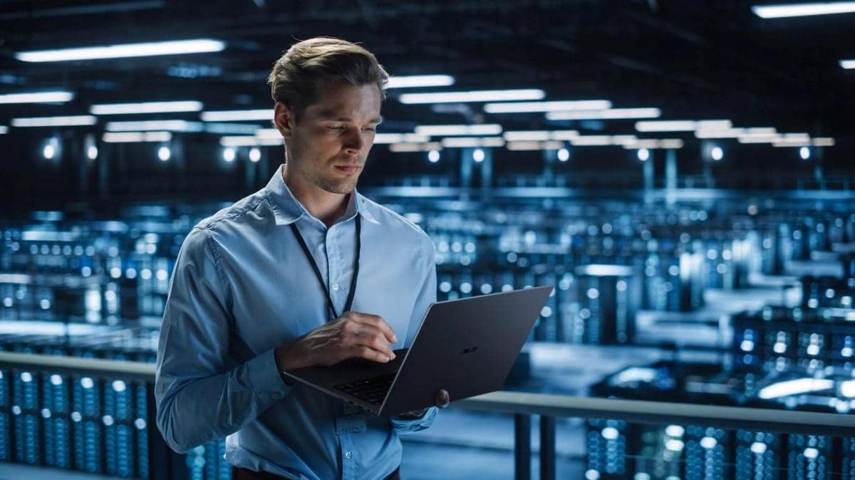 ASUS ExpertBook B5 Laptop Bisnis AI Ringan dengan Performa Tinggi