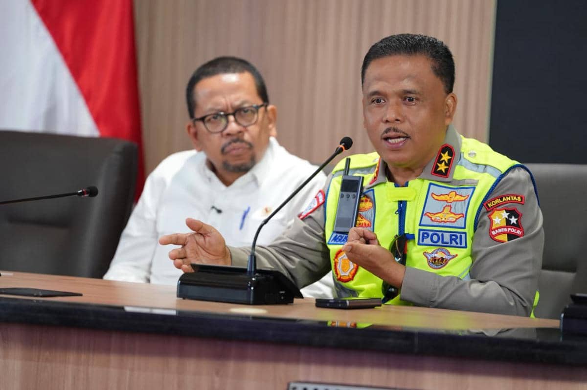 One Way Sepenggal Mulai Berlaku di Tol Trans Jawa KM 70 Selasa Sore Ini