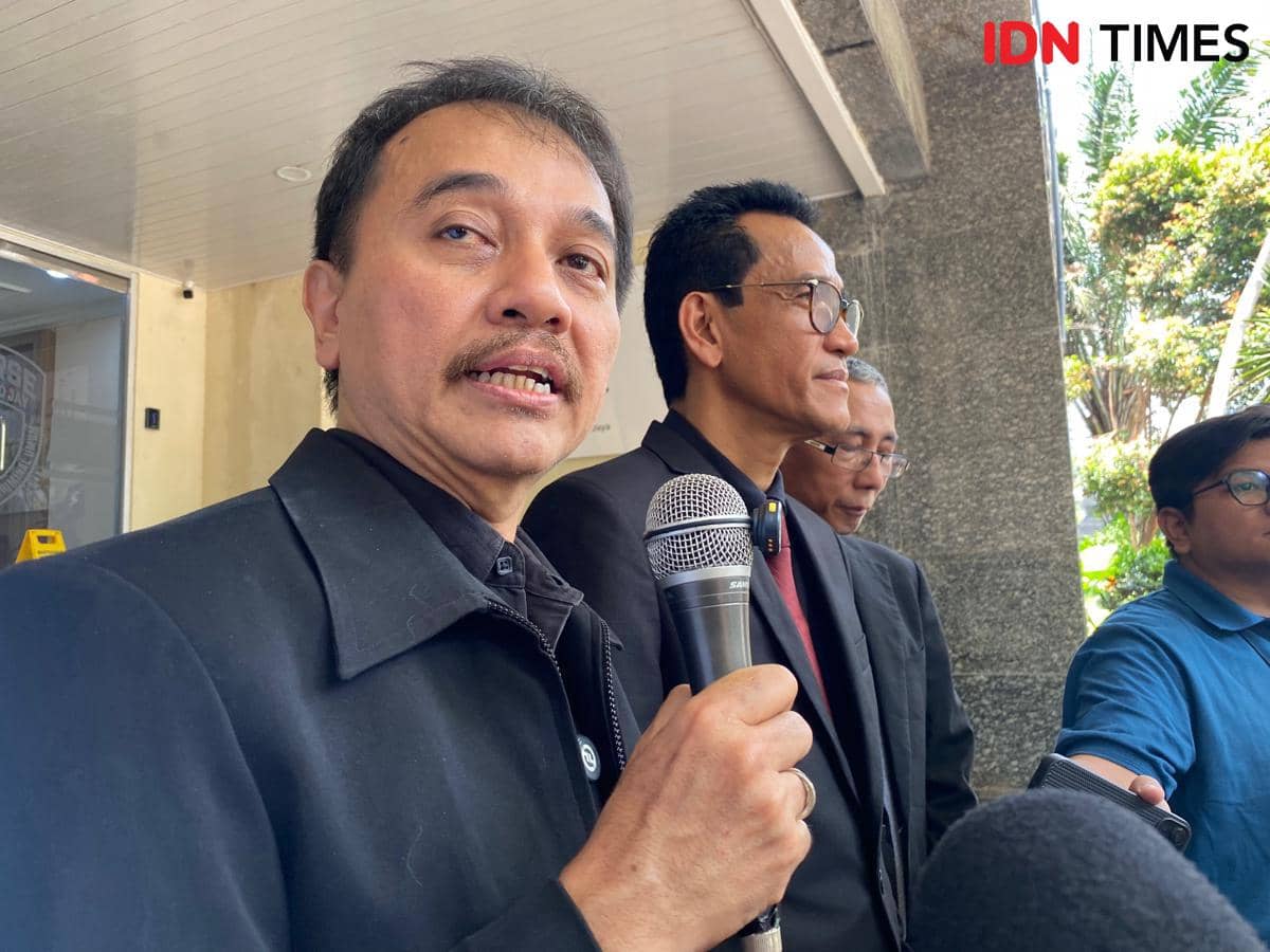 Tegas Tak Mundur Ijazah Jokowi, Roy Suryo: Semoga Rismon dapat Hidayah