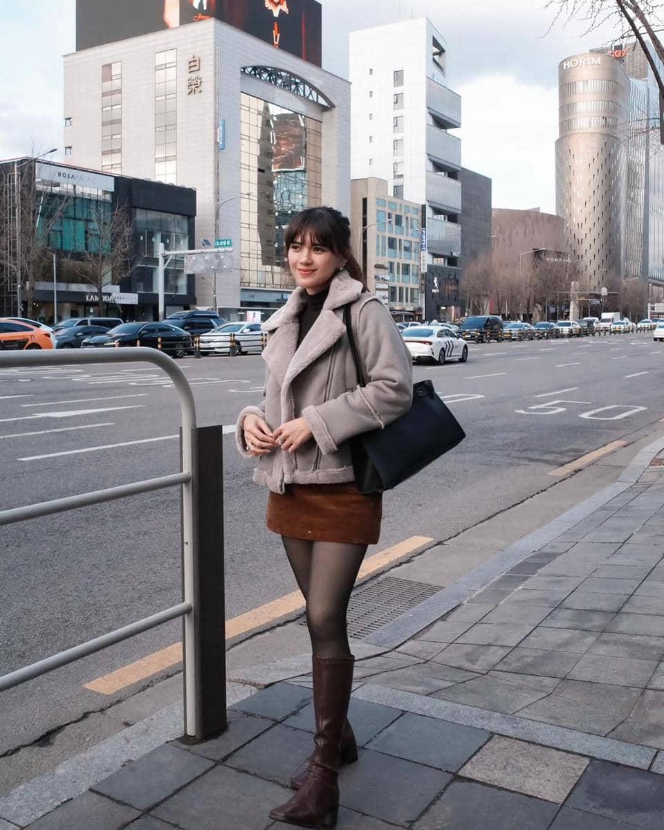 OOTD Pakai Rok Mini ala Audy Marissa