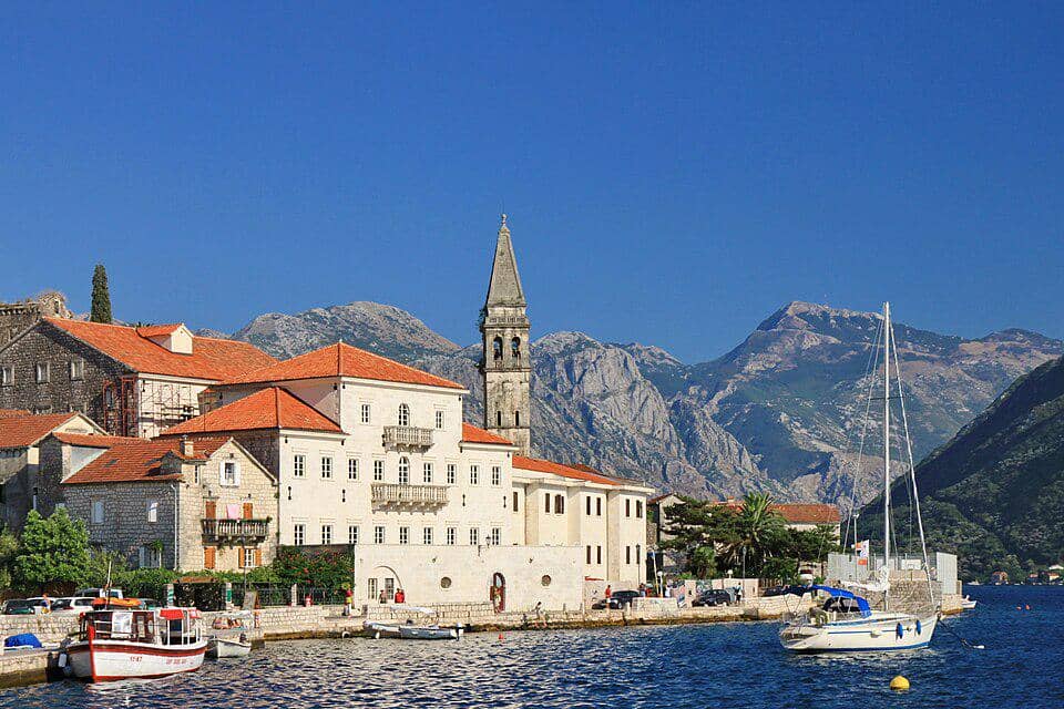 Kota Perast di Montenegro