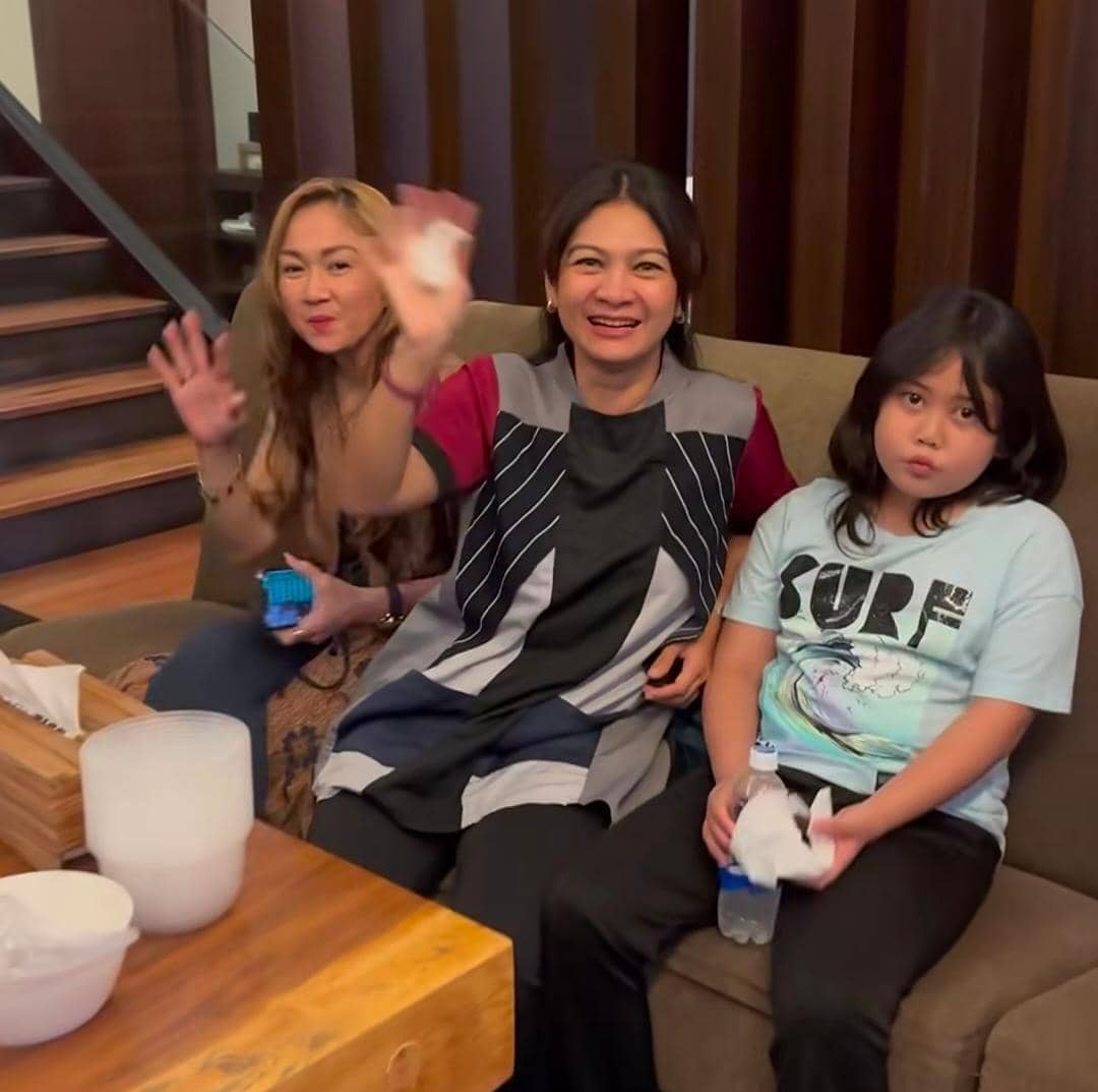 potret Ari Lasso buat acara bukber di rumah