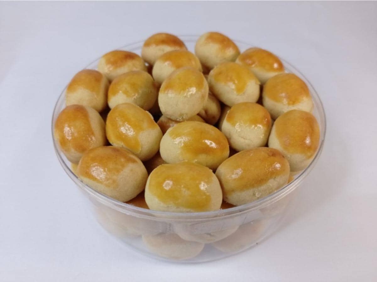 Setoples kue nastar.