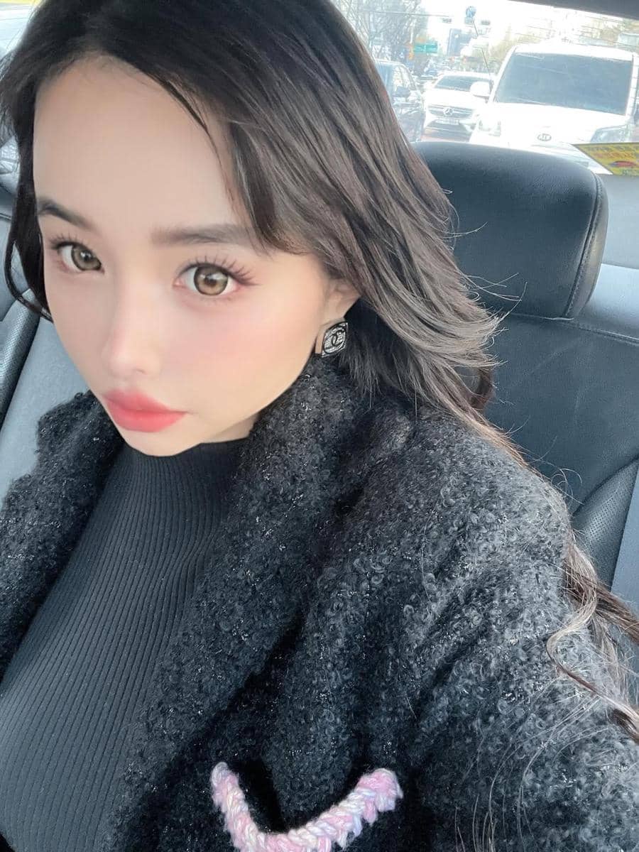 potret Park Bom 2NE1