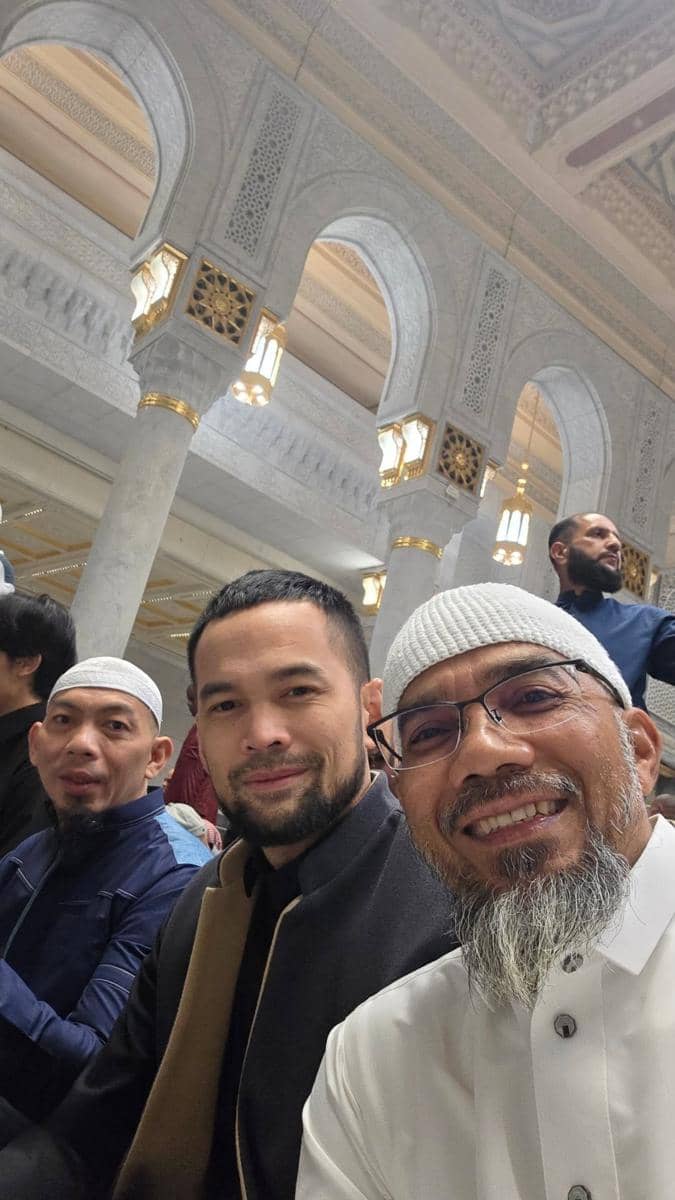Seleb beribadah umrah di 10 malam terakhir ramadan 2026