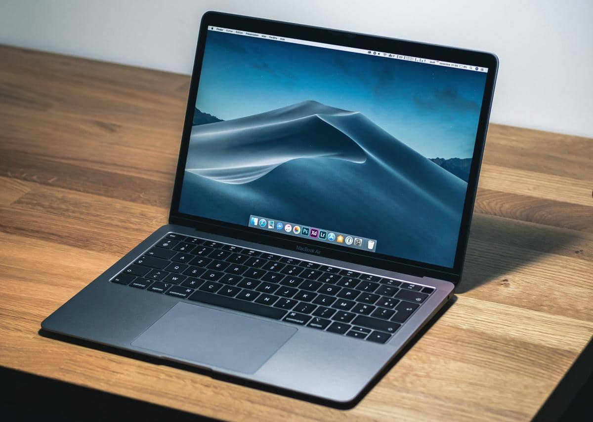 4 Pertimbangan Penting sebelum Membeli MacBook M5