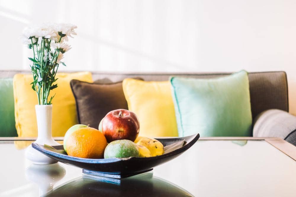 ilustrasi meja ruang tamu