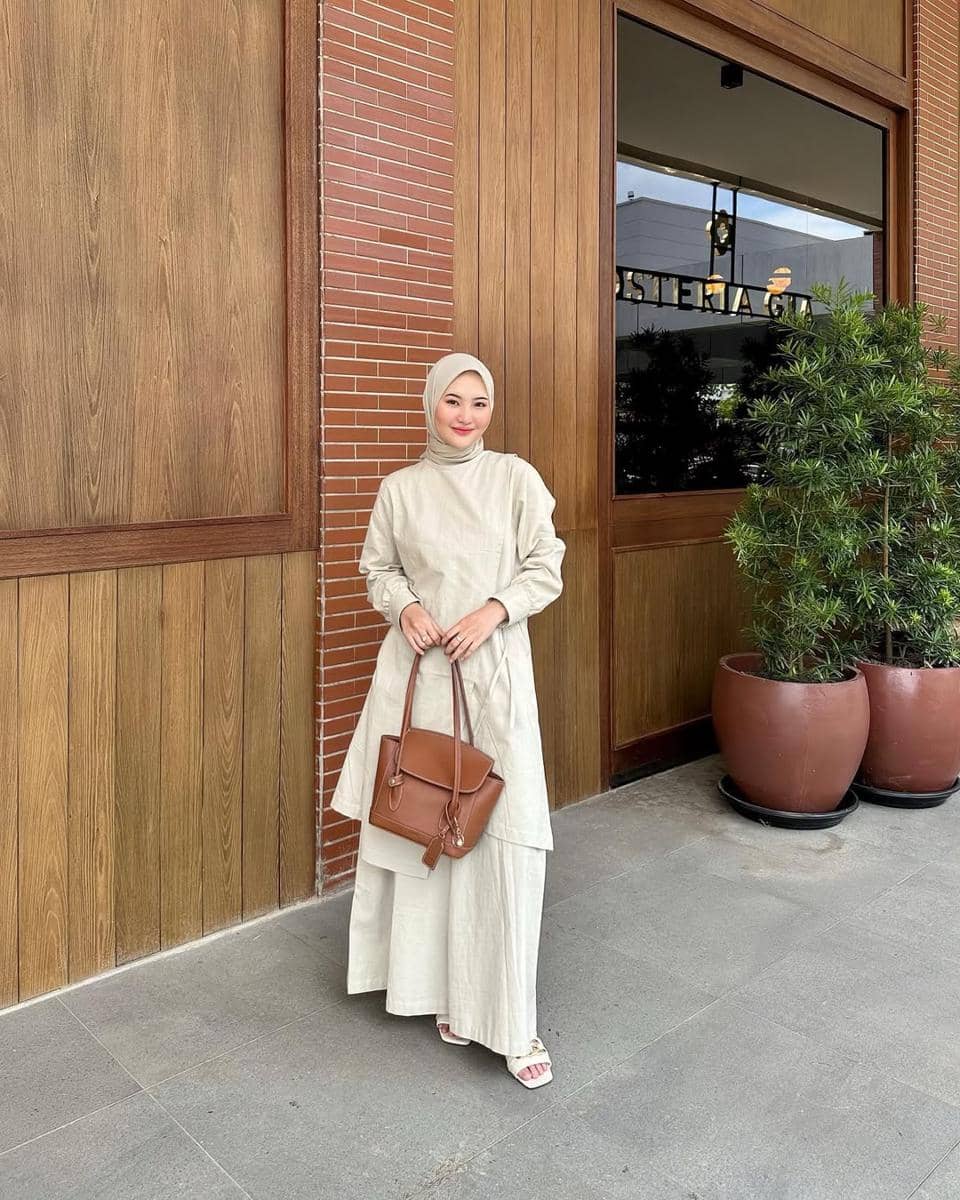 Outfit Lebaran ala Intan Ghazella