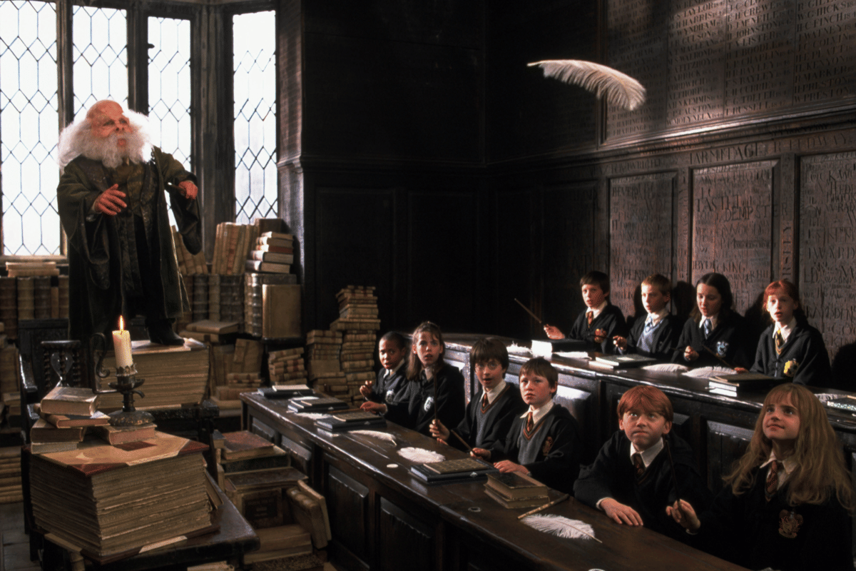 Kelas Mantra untuk tahun pertama di Hogwarts