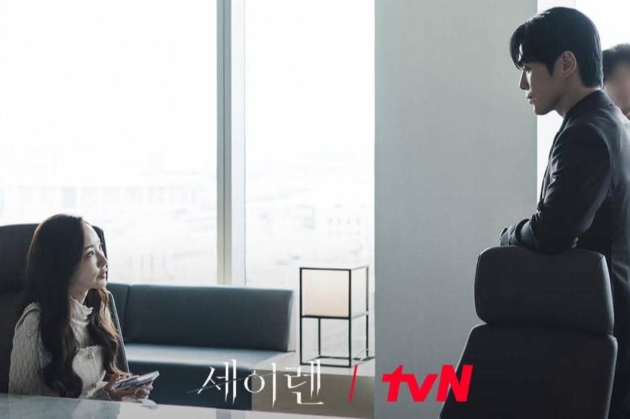 7 Bukti Ketertarikan Jun Beom pada Seol Ah Siren's Kiss, Obsesi? 