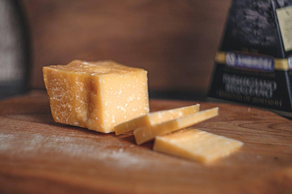 ilustrasi keju parmesan 