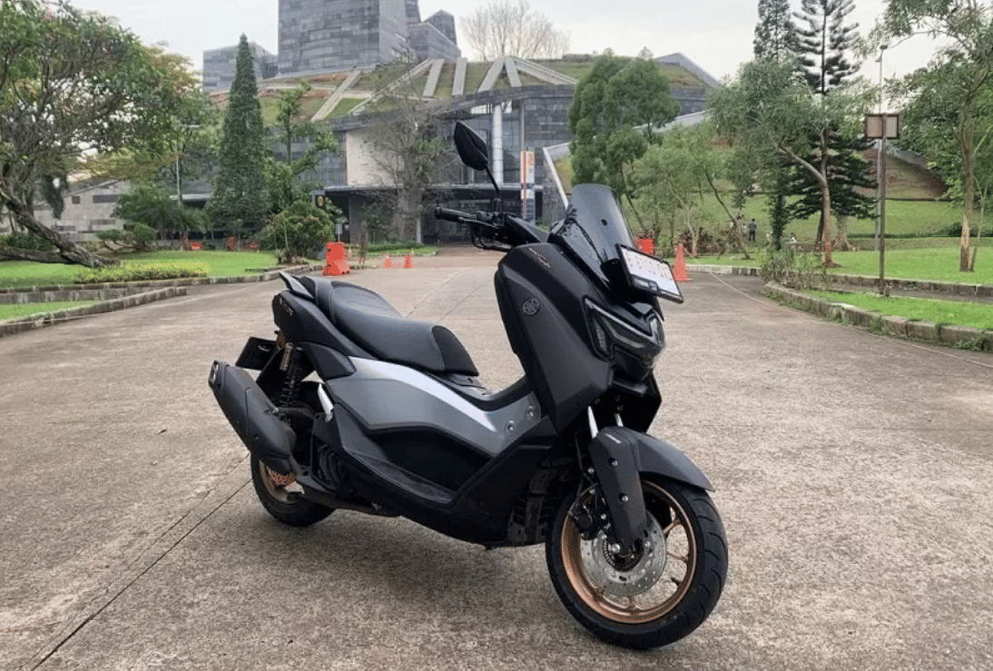 Yamaha NMAX "TURBO"