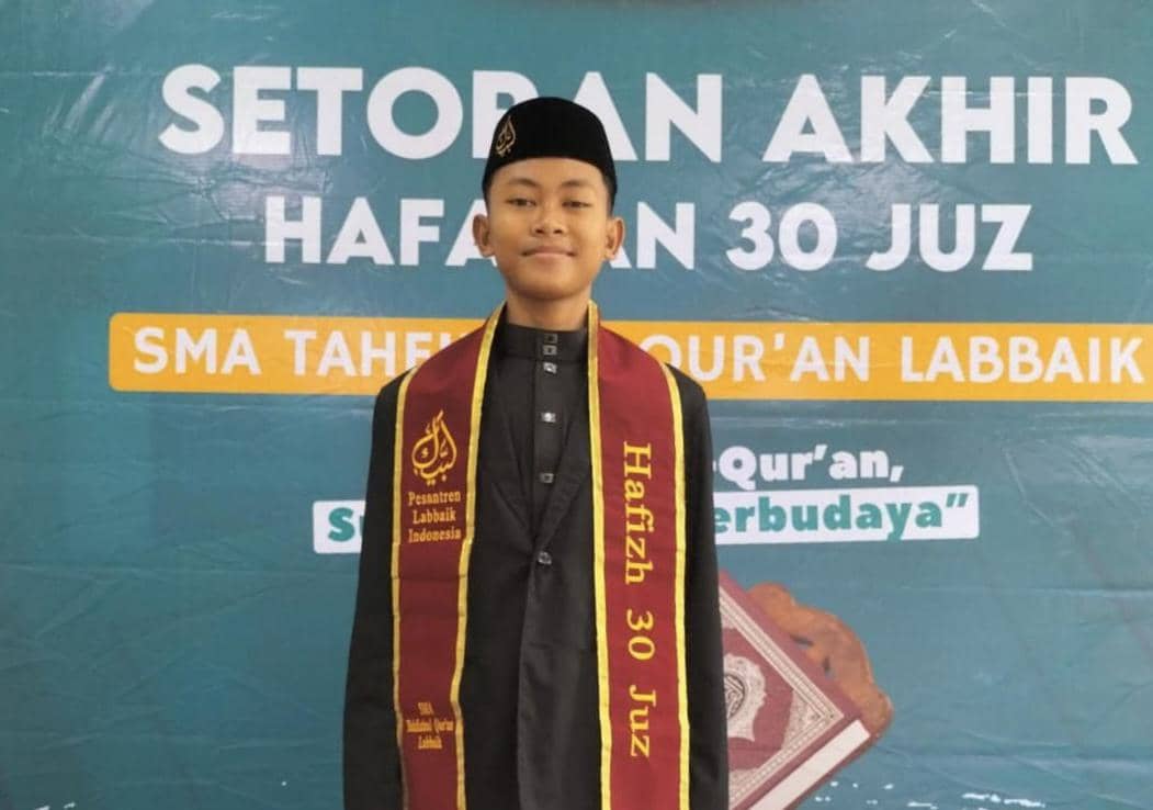 Santri di Kubu Raya alami lebam wajah adalah seorang Hafizh. 