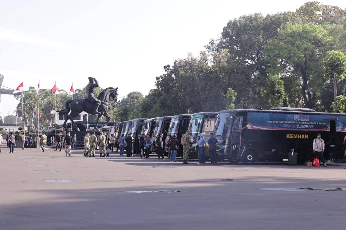 Kemhan Lepas 27 Bus Mudik Gratis Rute Jawa-Sumatra