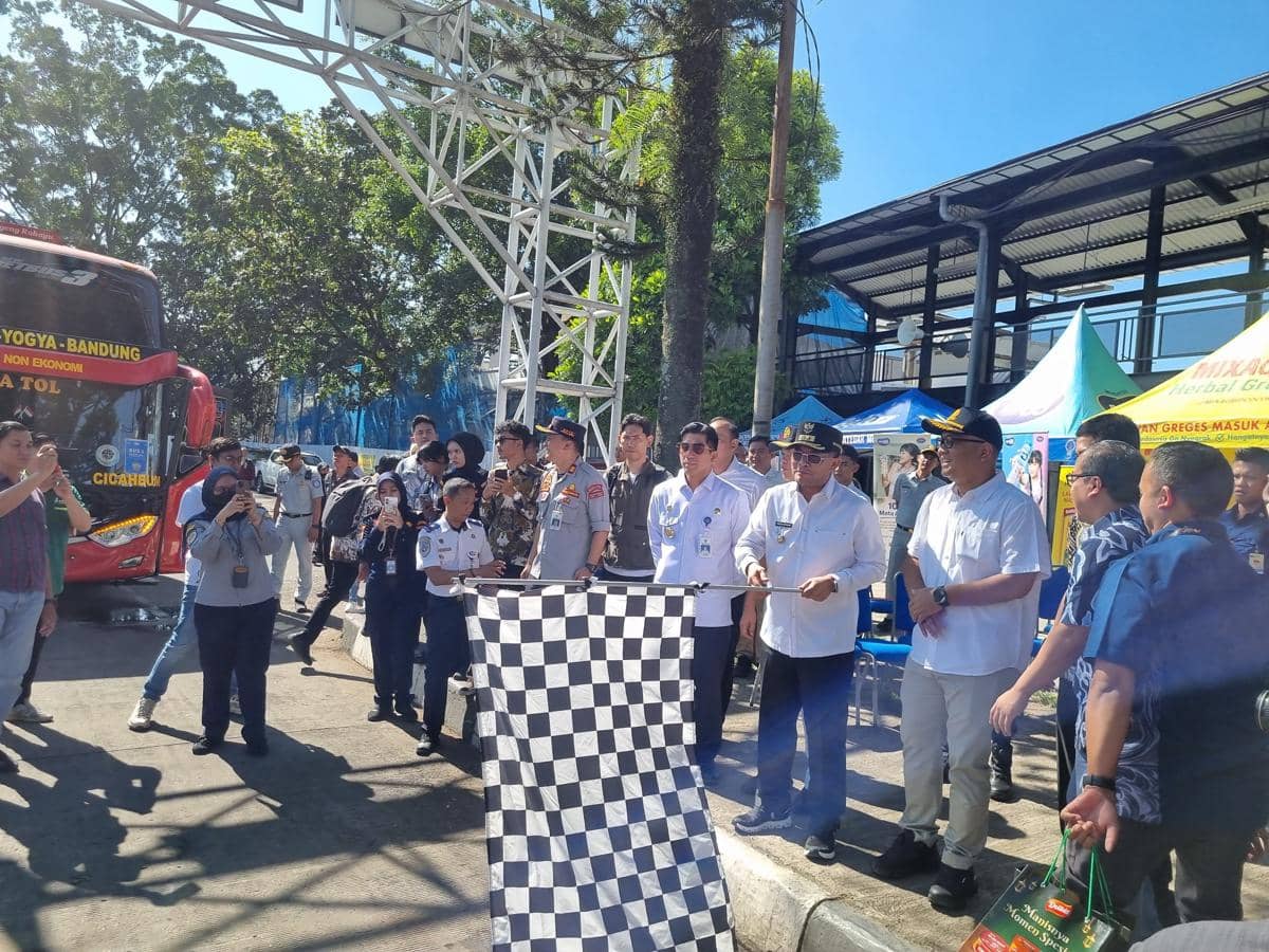 3.000 Orang Ikut Mudik Bareng Pemprov Jabar dari Leuwipanjang