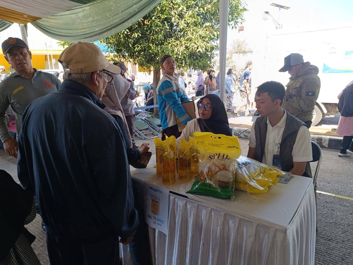 Pasar Sembako Murah Diburu Warga Sepekan Jelang Lebaran