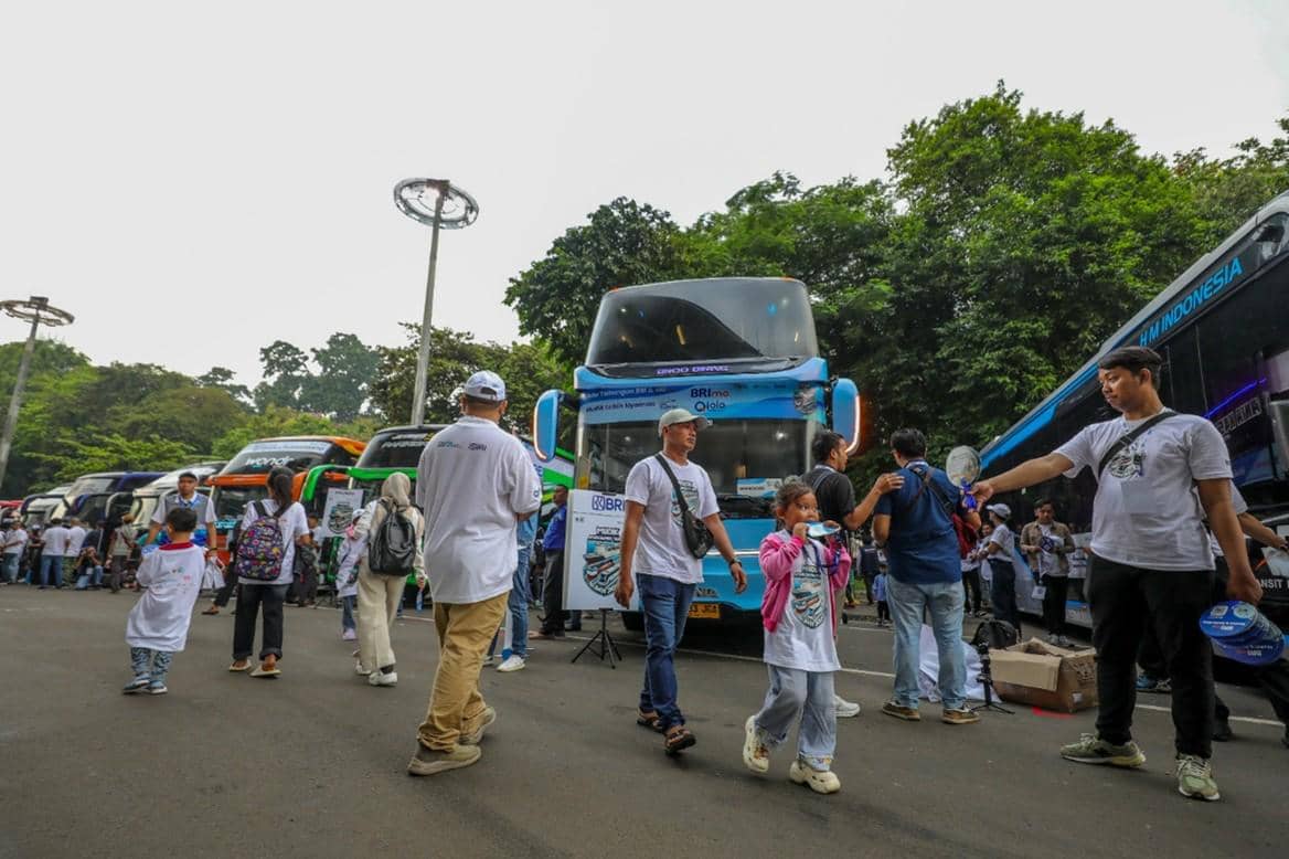BRI berkolaborasi dengan Badan Pengaturan (BP) BUMN mengadakan Mudik Gratis BUMN 2026 dengan tema ‘Mudik Aman Berbagi Harapan’, di mana BRI menyediakan 100 unit bus bagi 5.000 pemudik yang akan melakukan perjalanan dengan rute Jakarta–Yogyakarta, Jakarta–Wonogiri, Jakarta–Surabaya. (Dok. BRI)