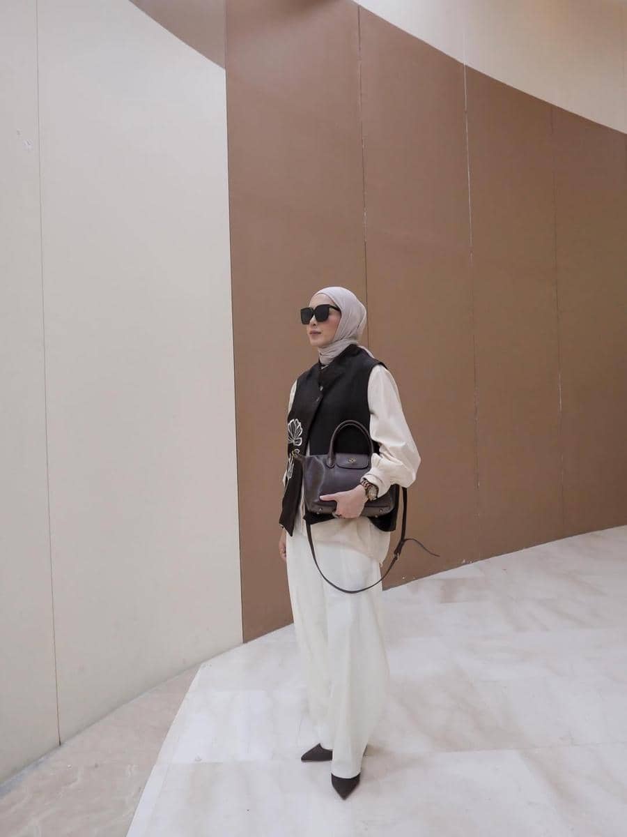 Outfit Lebaran ala Richa Iskak