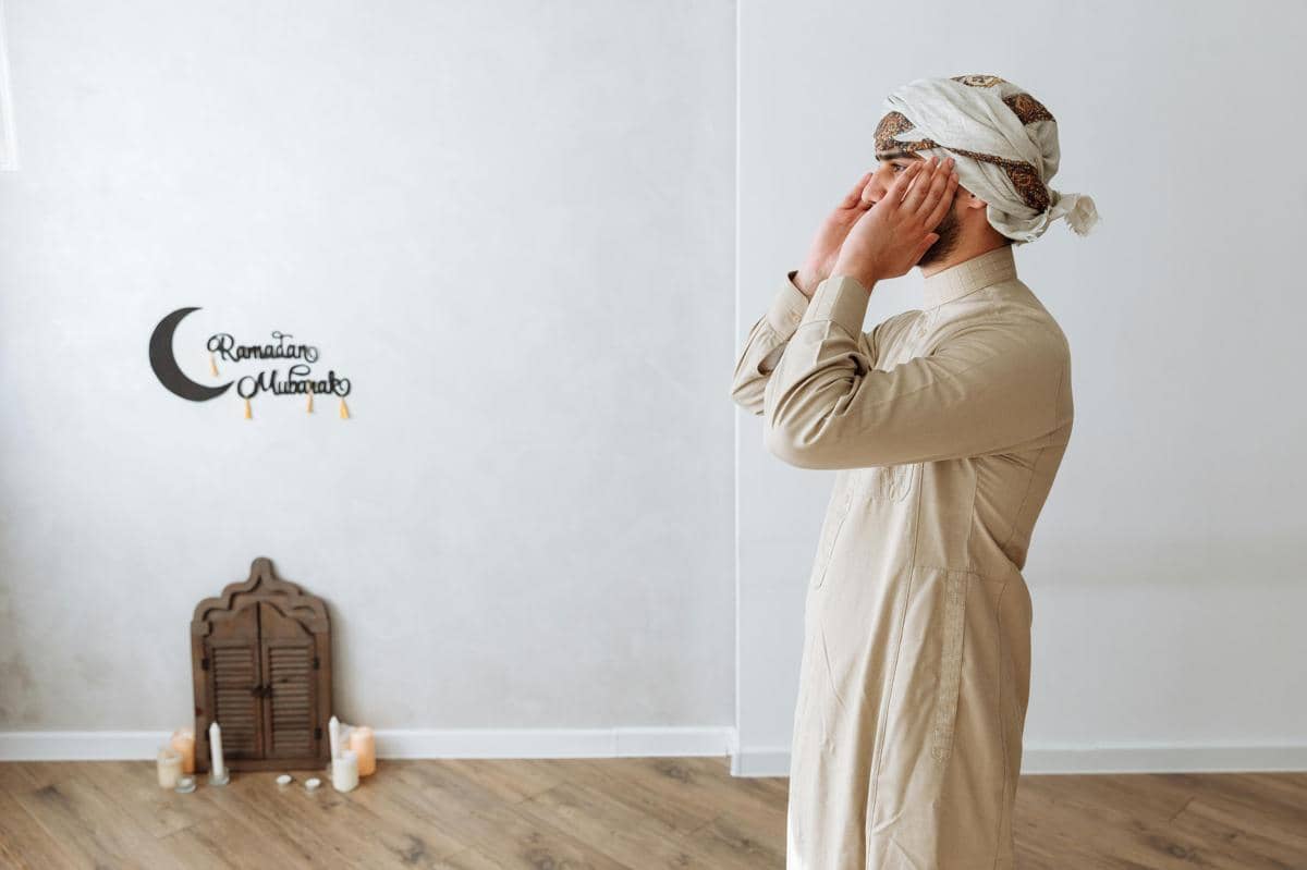 ilustrasi shalat Idul Fitri