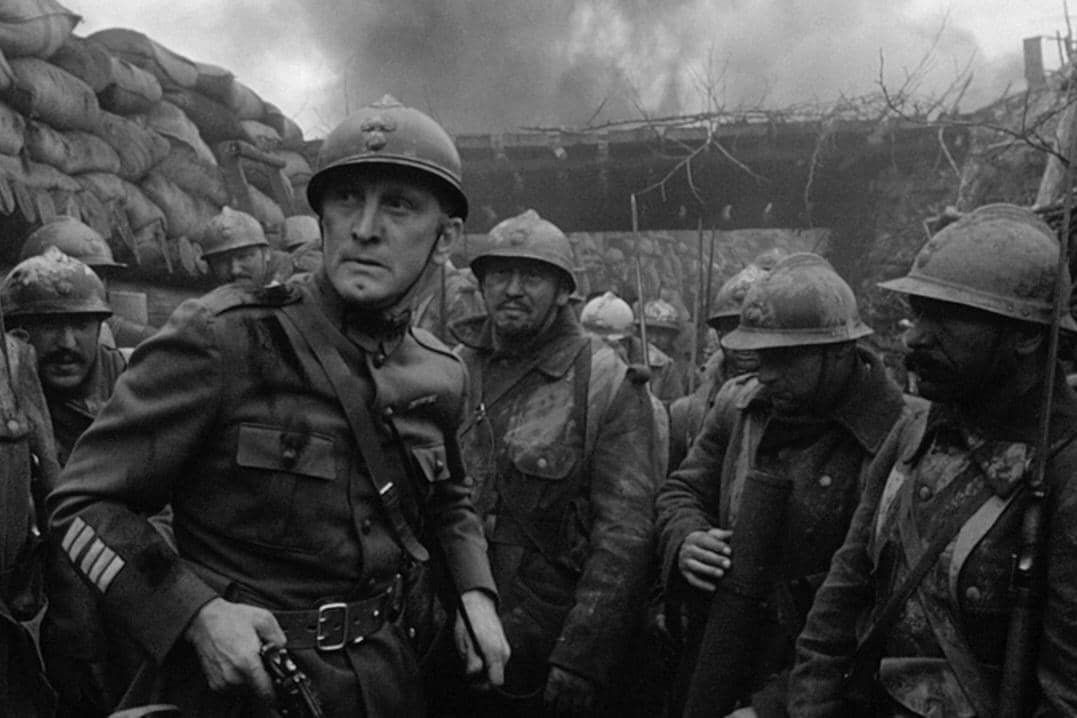 cuplikan adegan dalam film Paths of Glory