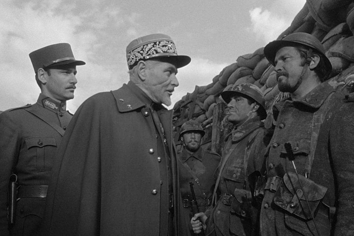cuplikan adegan dalam film Paths of Glory
