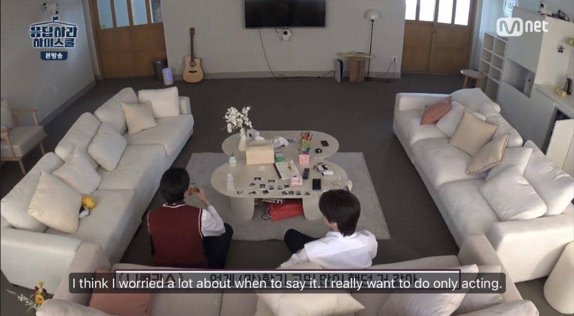 potret Songha dan Nicholas SMTR25 di variety show Reply High School