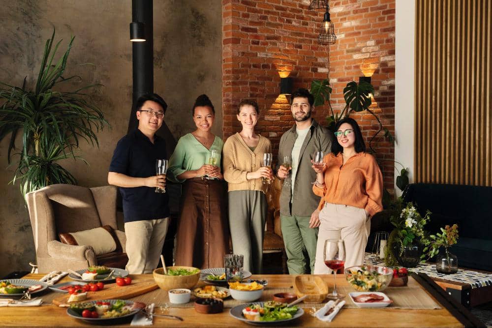 5 Alasan Punya Circle Pertemanan Kecil Itu Lebih Menenangkan