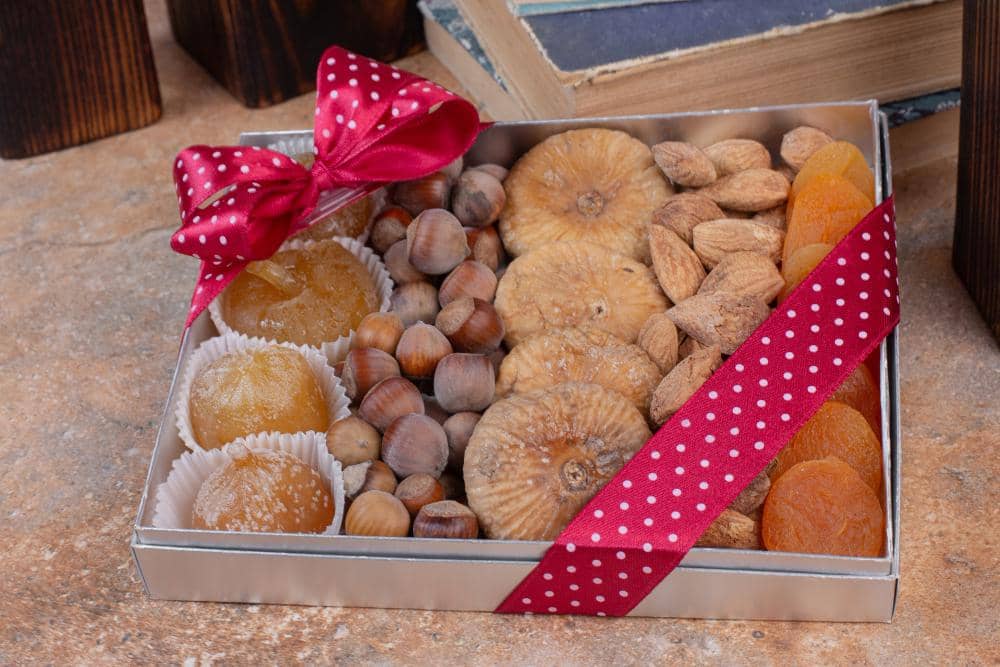 Hampers makanan.
