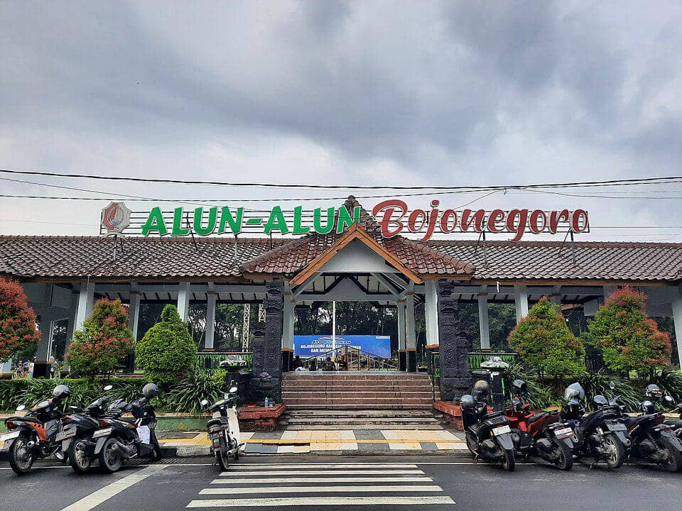 Foto Alun - Alun Bojonegoro