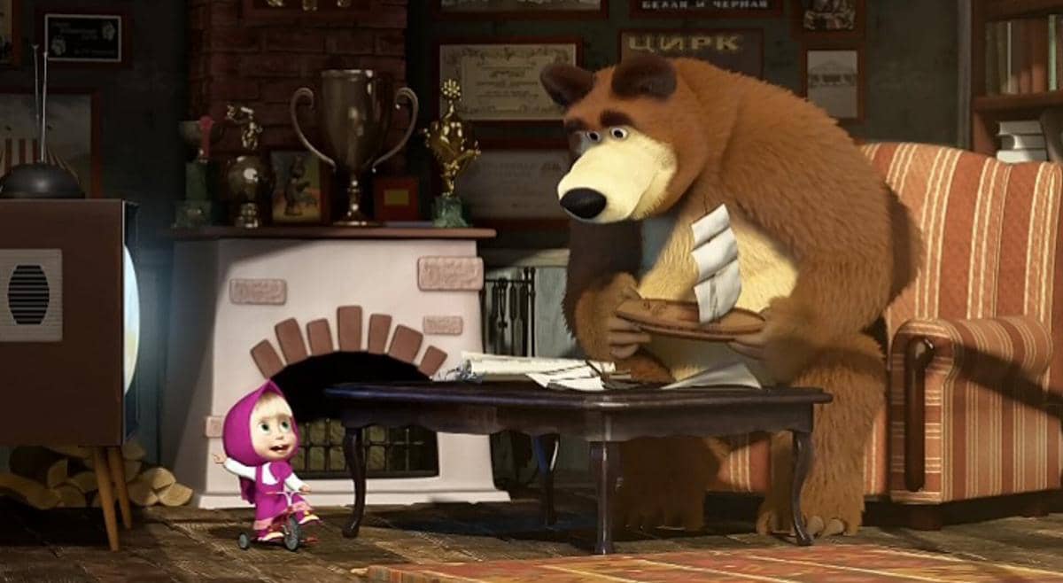 Masha menyampaikan keinginannya untuk sekolah. 