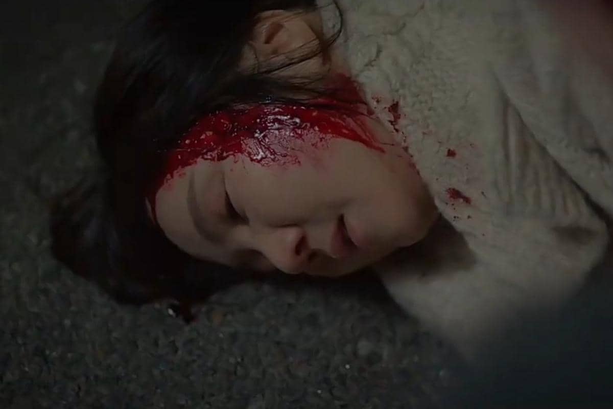 Still cut Love Phobia