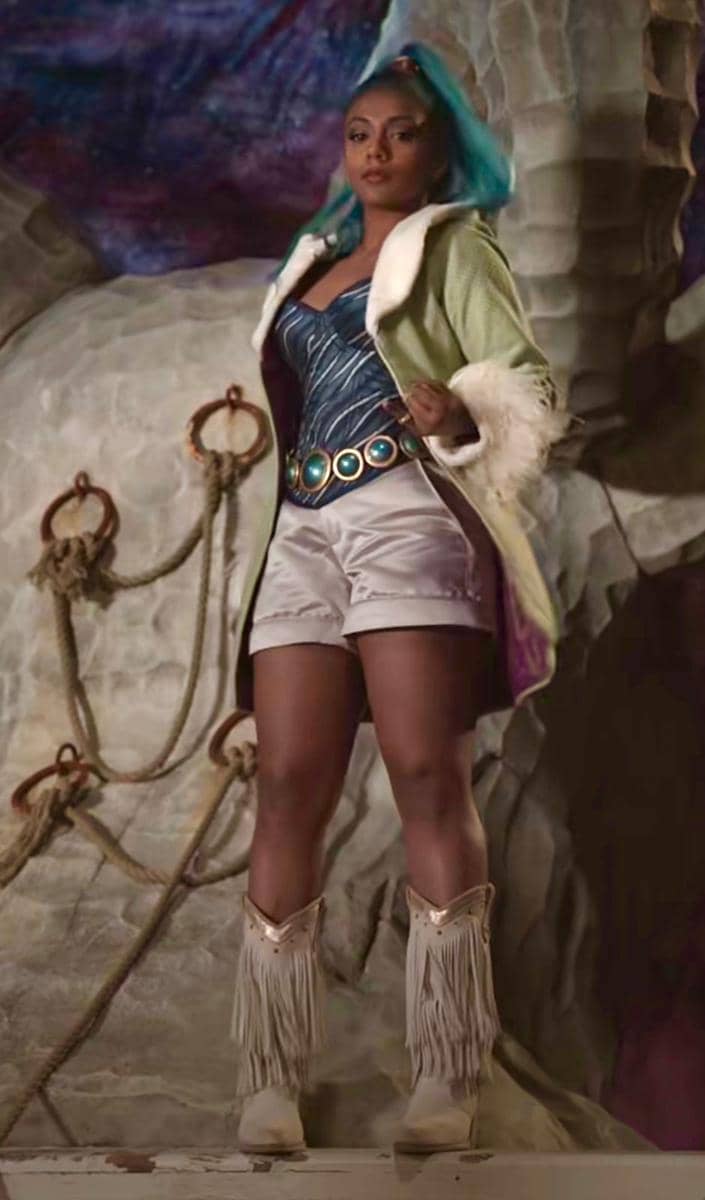 Kostum Karakter Cewek di One Piece Season 2