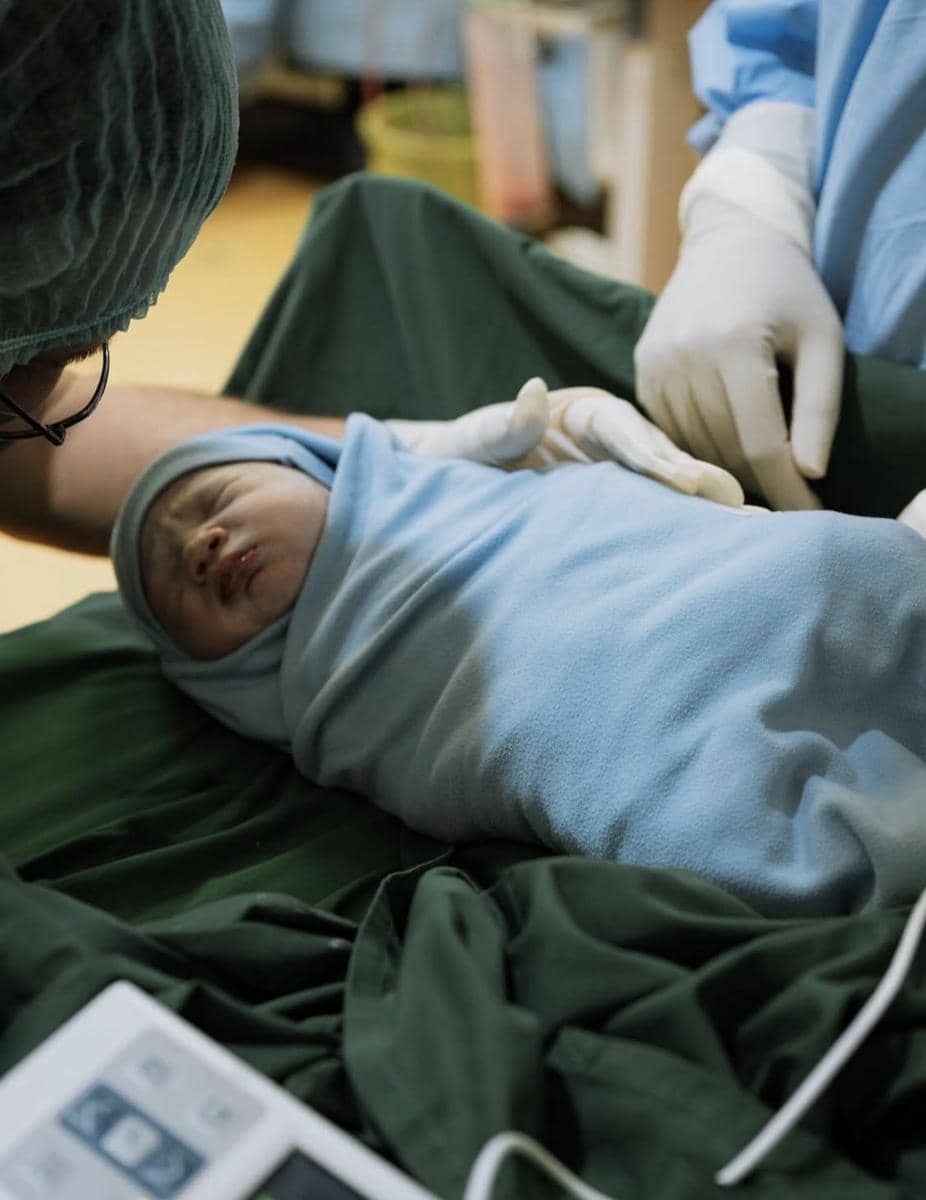 Lina Mukherjee melahirkan anak pertama (instagram.com/lilulinamukherjee)