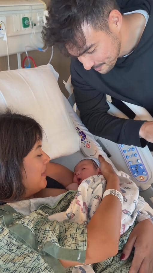 Perdana Baby Thomas Bigenho, Anak Aurelie Moeremans