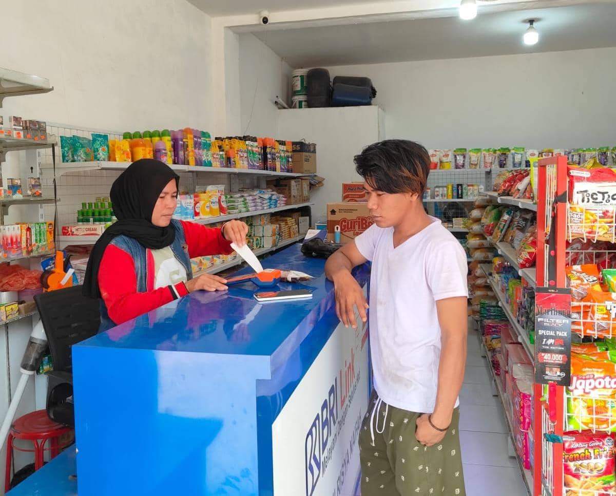 Jadi BRILink Agen, Wanita Merauke Berhasil Perbaiki Ekonomi Keluarga