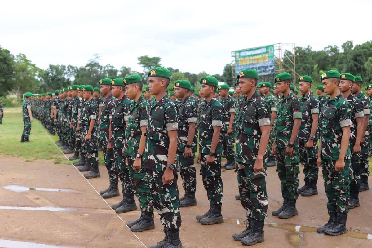 Upacara penyambutan 545 prajurit Batalyon Teritorial Pembangunan (TP) 930/Toda Tebi oleh Bupati Sumba Tengah. (Dok Humas Pemda Sumba Tengah)