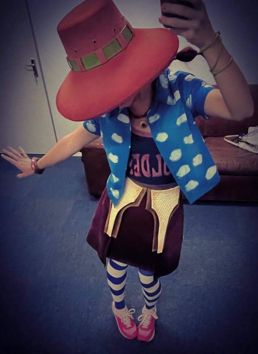 Kostum Karakter Cewek di One Piece Season 2