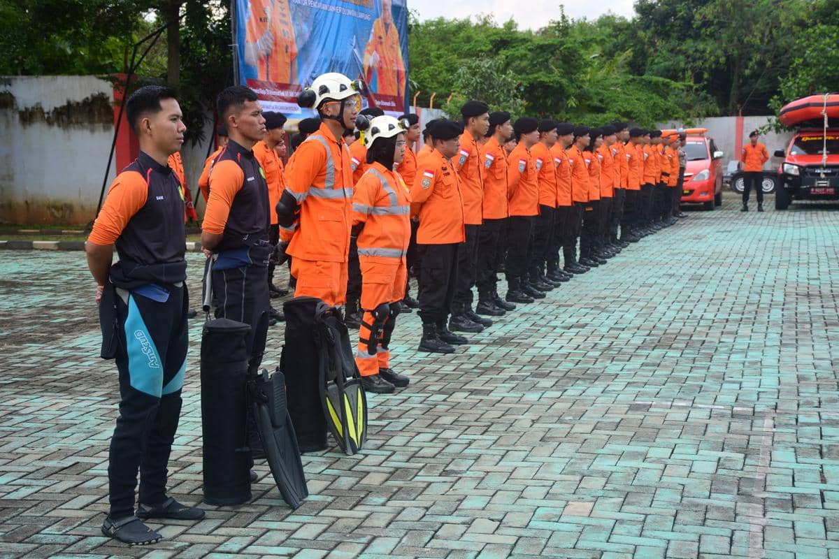 Libur Lebaran, Ratusan Petugas Basarnas Lampung Siaga di Lokasi Wisata